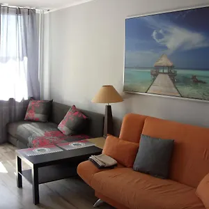 Obrońców Wybrzeża Apartament